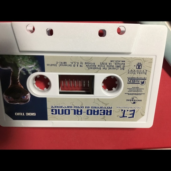 E.T. Extra Terrestrial VINTAGE 80s VHS, Read Along CD, Tape - Picture 8 of 10